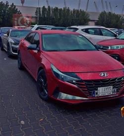 هیوندای ئەلەنترا